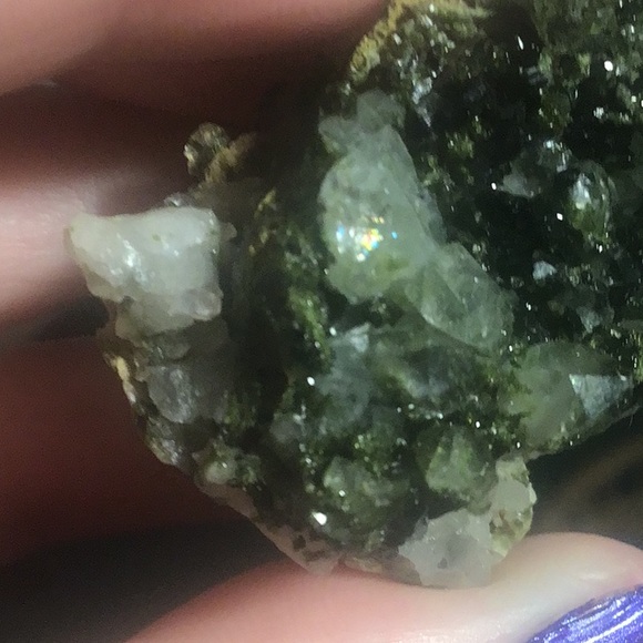 Fairy Epidote forest epidote w quartz crystals - Picture 3 of 6